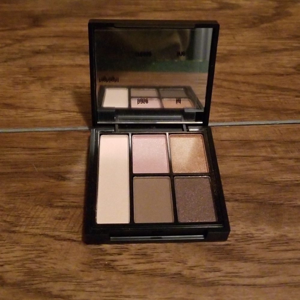 Eyeshadow